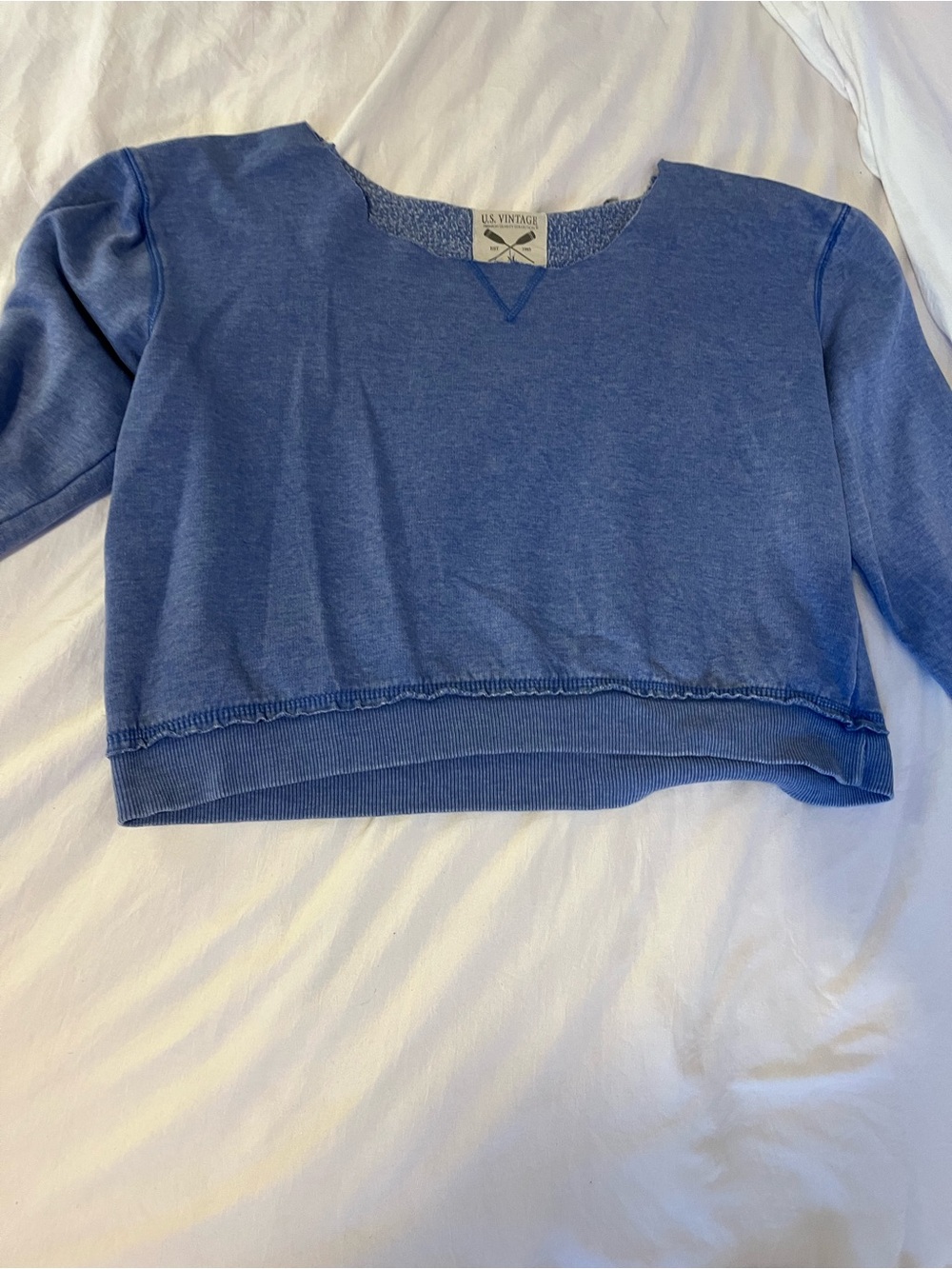 US Vintage Blue Off-the-Shoulder Sweater